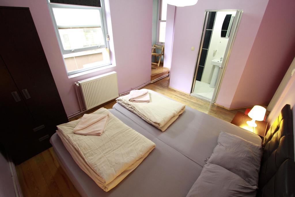 Galata West Hostel Istanbul Room photo