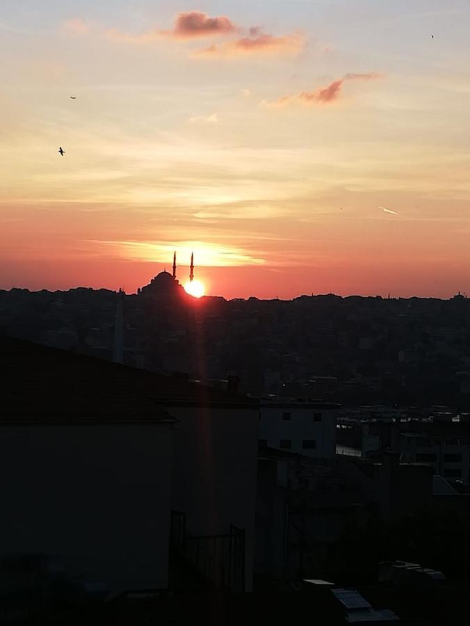 Galata West Hostel Istanbul Exterior photo